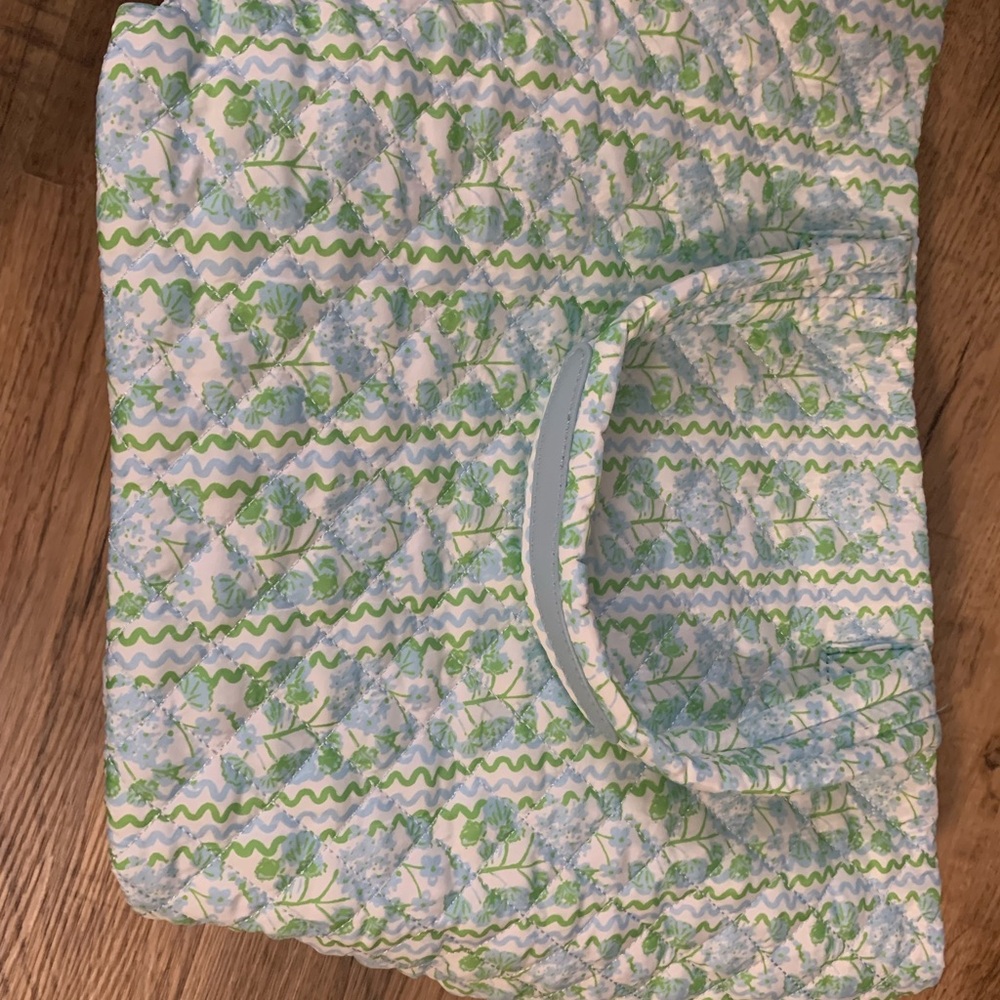 Floral Quilted Tote in Light Blue and Green